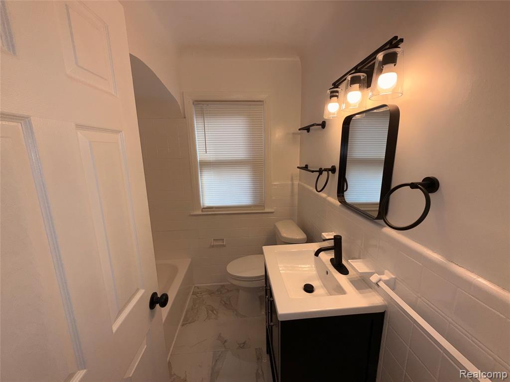19721 Spencer Street, Detroit, MI 48234 — Photo 24