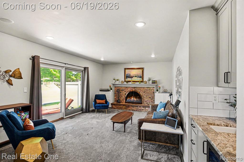 6317 Atkins Drive, Troy, MI 48085 — Photo 12