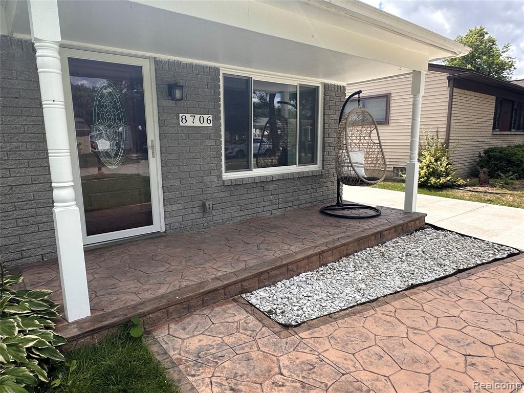 8706 Cologne Drive, Sterling Heights, MI 48314 — Photo 3