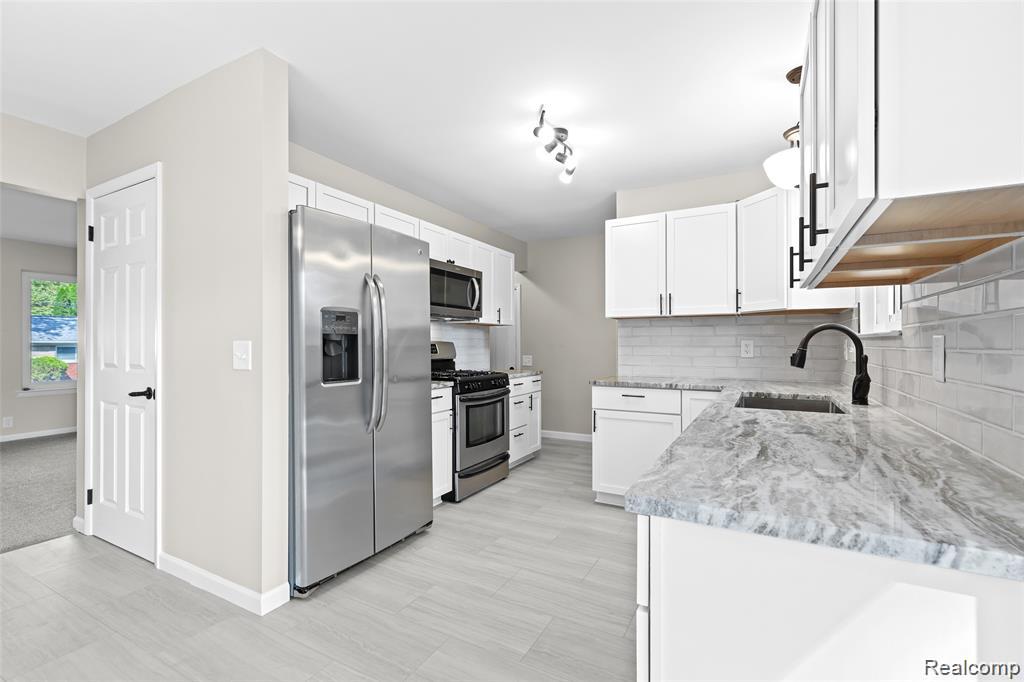 580 Colebrook, Troy, MI 48083 — Photo 10
