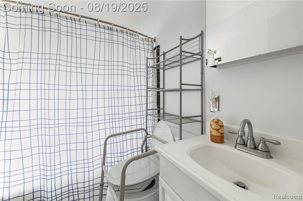 923 Leblanc Street, Lincoln Park, MI 48146 — Photo 14