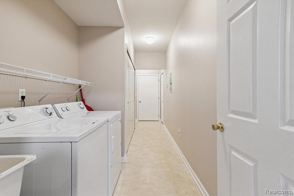 16699 CARRIAGE Way, Northville, MI 48168 — Photo 24