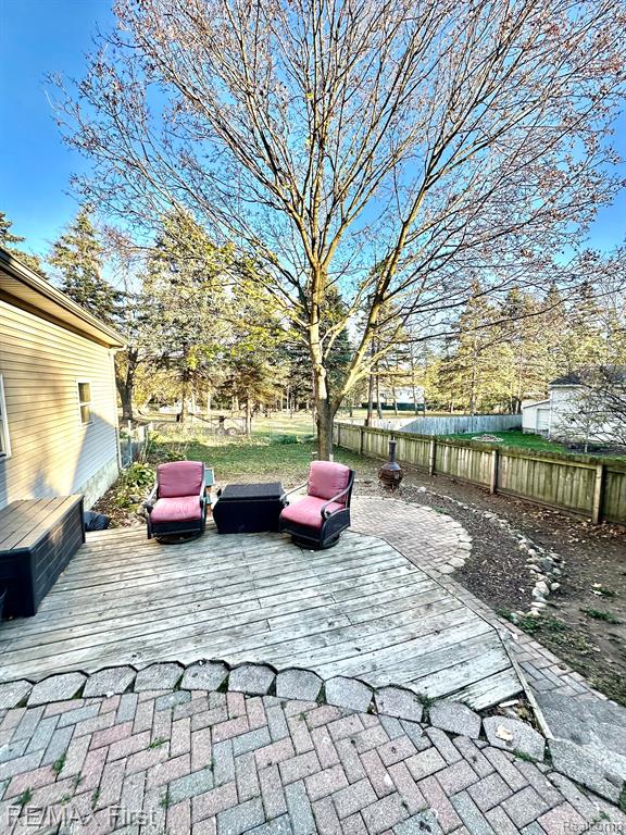 301 BRISTOL Street S, Almont, MI 48003 — Photo 28