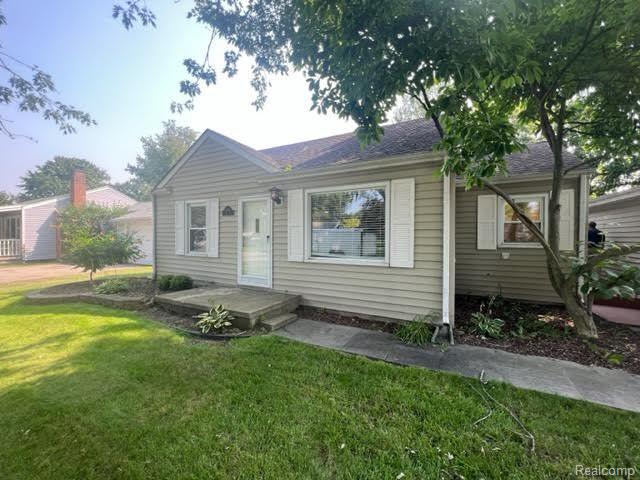9024 MARLOWE Avenue, Plymouth, MI 48170 — Photo 2