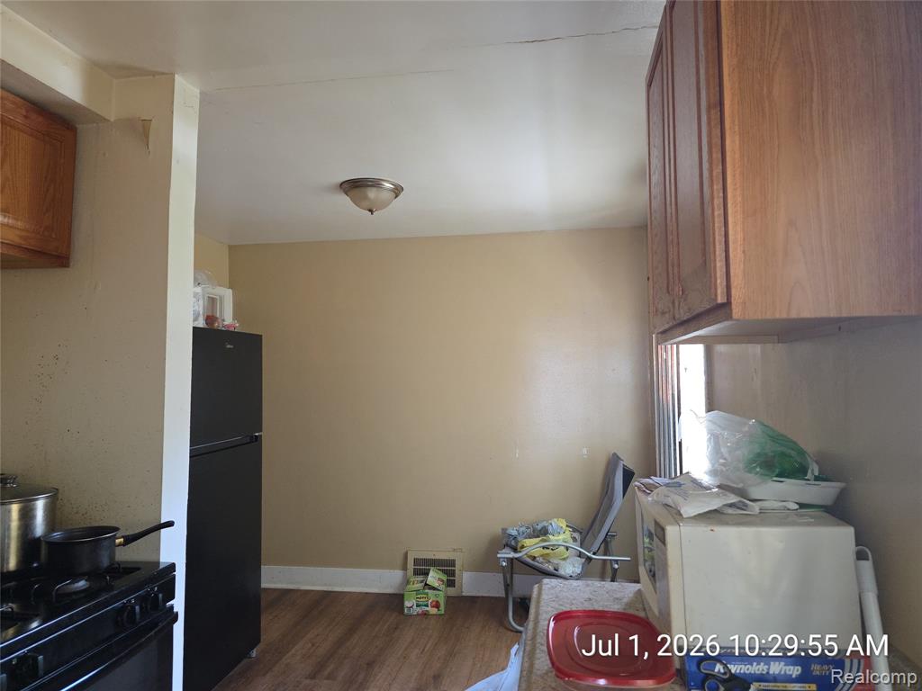 8499 Westwood Street - Photo 4