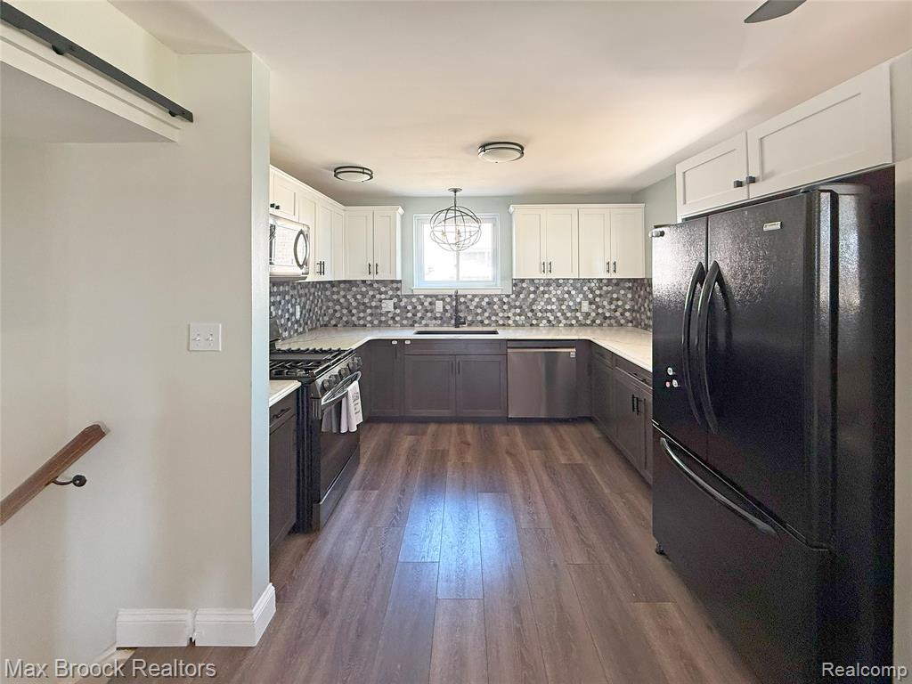 8055 Donna Street, Westland, MI — Photo 4