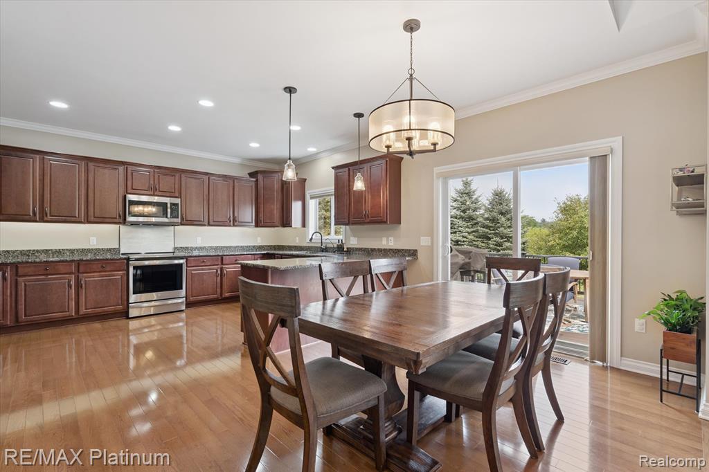 7623 Tipperary Trail, Fenton, MI 48430 — Photo 16