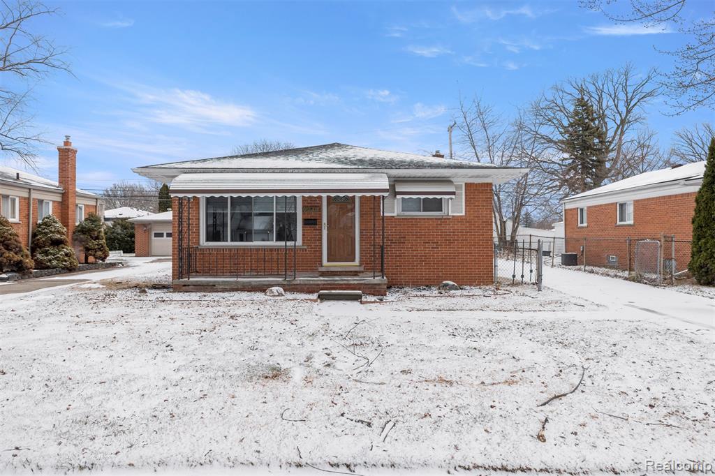 6446 Centralia Street, Dearborn Heights, MI 48127 — Photo 2