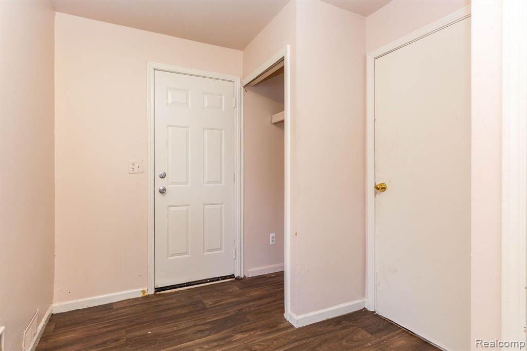 8175 BELLMAN, Shelby Twp, MI 48316 — Photo 22