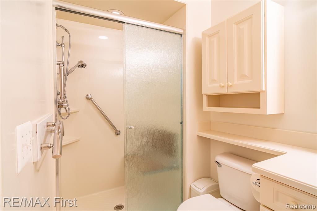 5503 Ortman Drive, Sterling Heights, MI 48314 — Photo 29