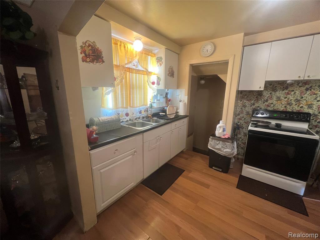 17665 Runyon Street, Detroit, MI 48234 — Photo 21
