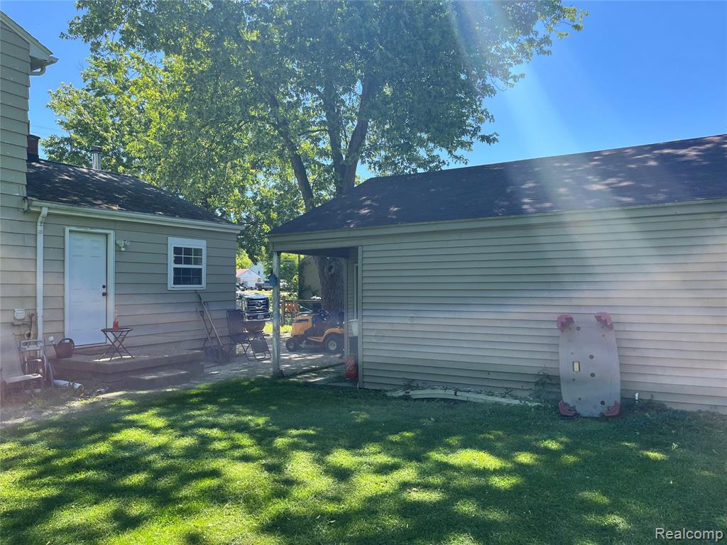 7057 Lapeer Road, Davison, MI 48423 — Photo 21