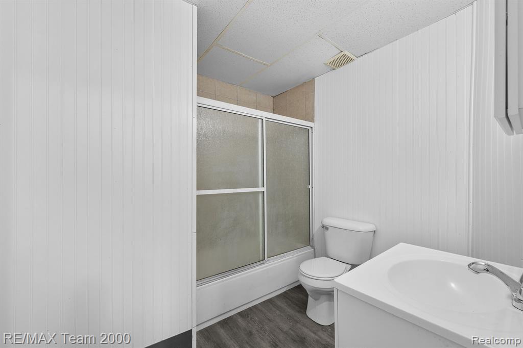 8849 OLIVET Street, Detroit, MI 48209 — Photo 18