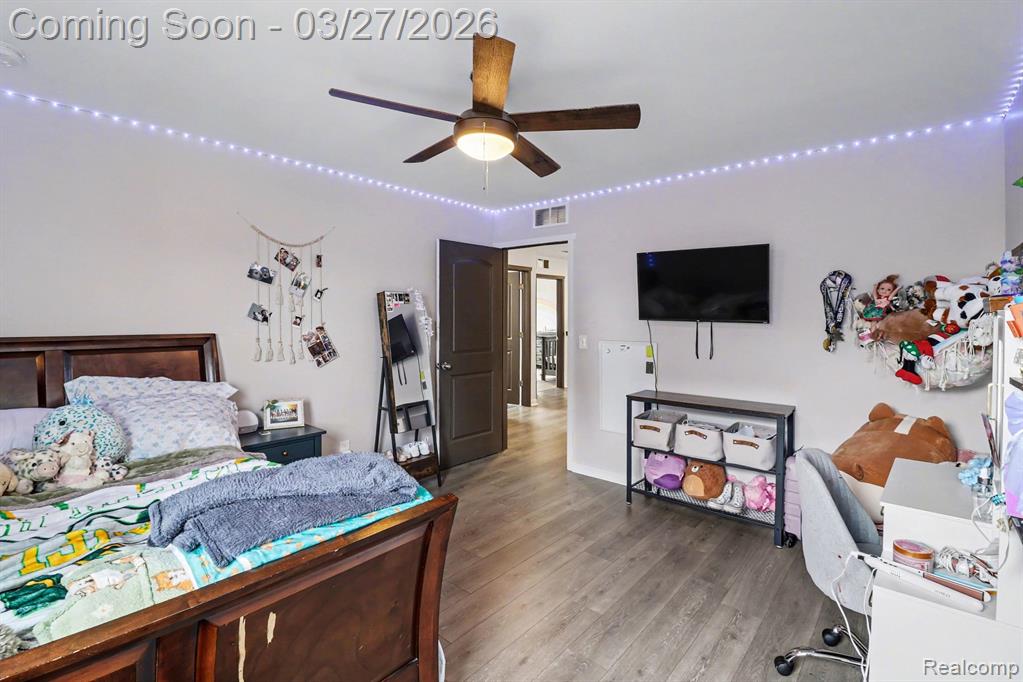 2048 Blackstone Lane, Howell, MI 48843 — Photo 19