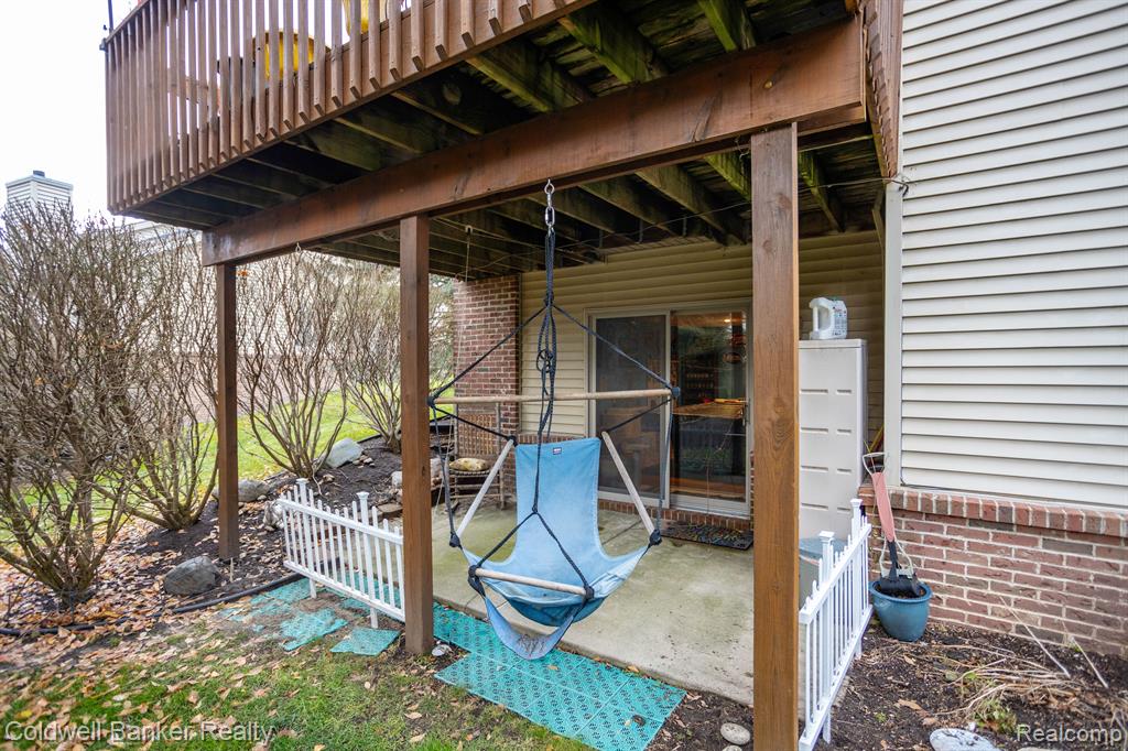 2245 Willow Tree Drive, Brighton, MI 48116 — Photo 7