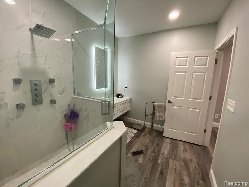 49435 Plymouth Way, Plymouth, MI 48170 — Photo 11