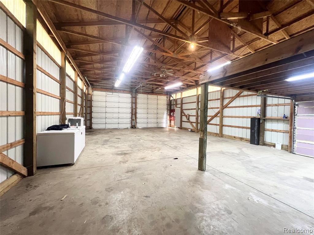 8760 Carpenter Road, Milan, MI 48160 — Photo 20