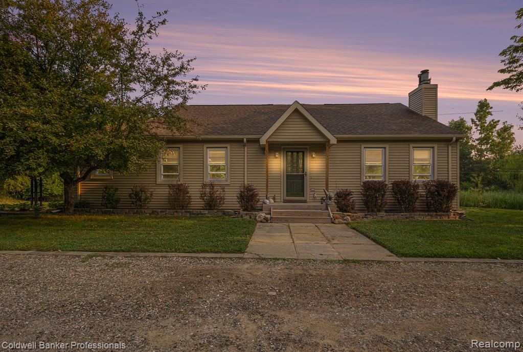 420 W Oakwood Road, Oxford, MI 48371 — Photo 40