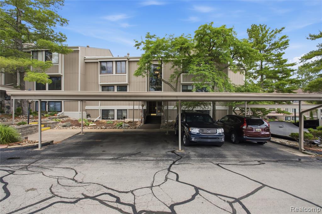 1695 Cliffs Landing, 302, Ypsilanti, MI 48198 — Photo 40