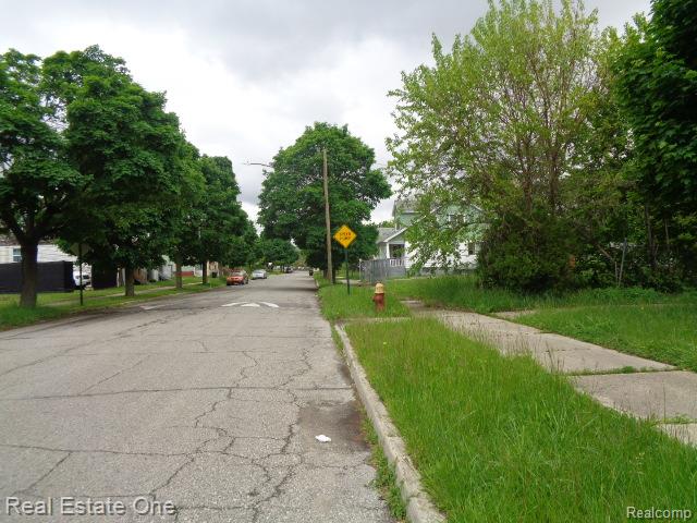 8167 Woodlawn Street, Detroit, MI 48213 — Photo 14