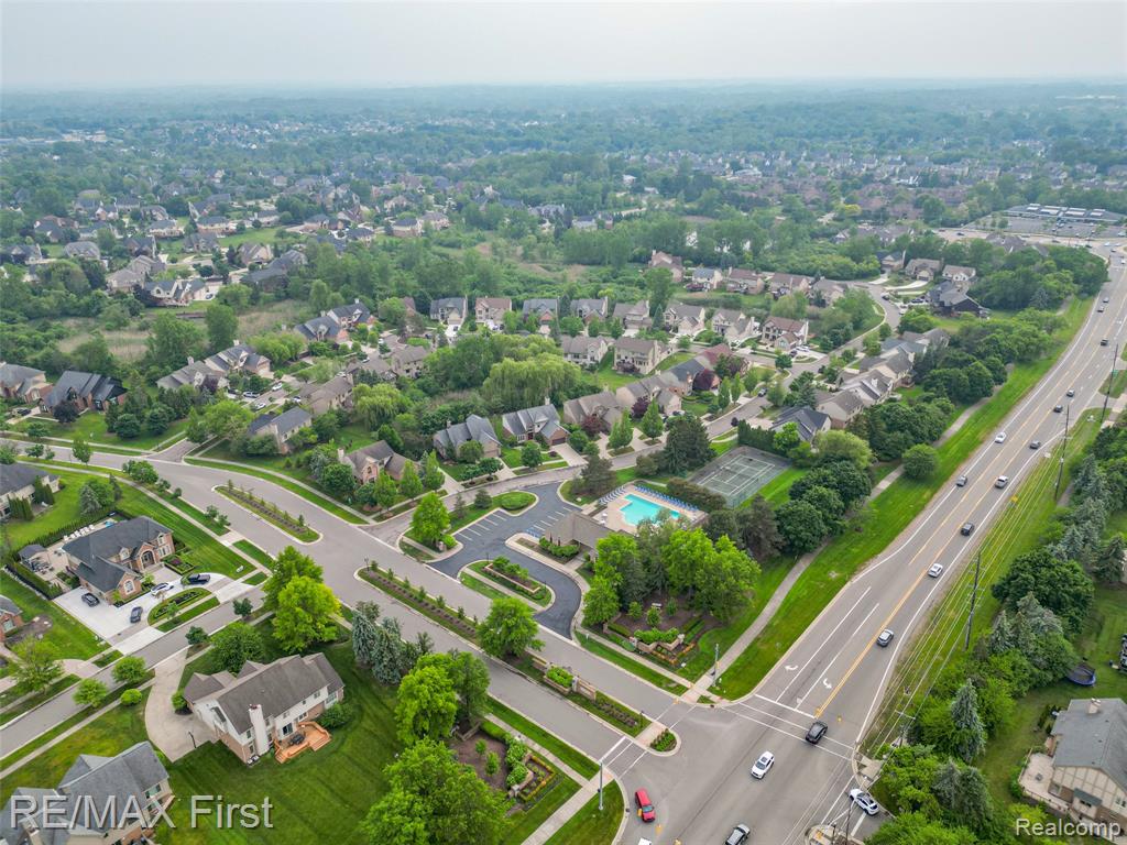 4798 WALNUT CREEK Drive, West Bloomfield, MI — Photo 5