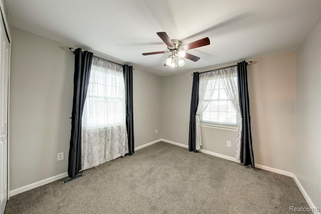 19341 ANDOVER CT, Northville, MI 48167 — Photo 41