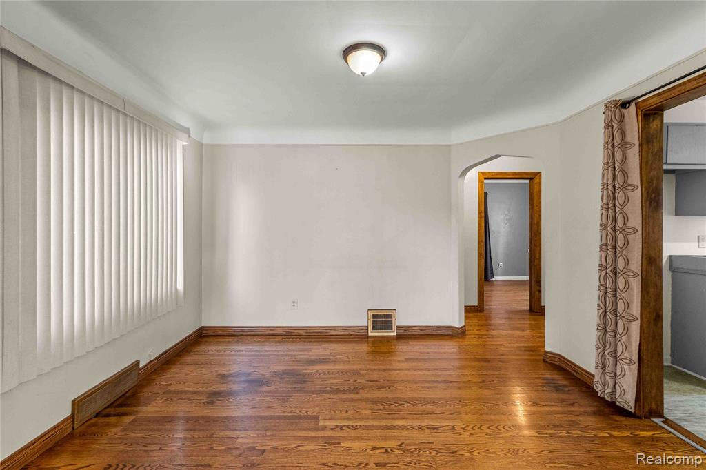 7642 Normile Street, Dearborn, MI 48126 — Photo 7