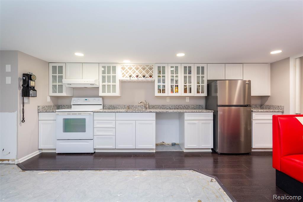 6081 Byram Lake Drive, Linden, MI 48451 — Photo 47