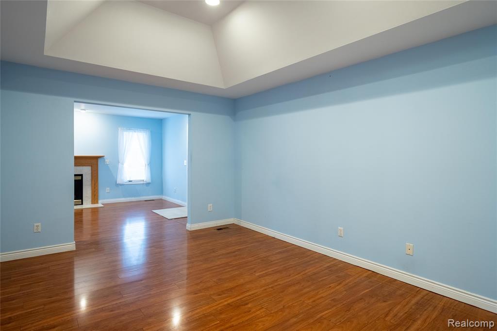 54676 Carnation Drive, Macomb, MI 48042 — Photo 24