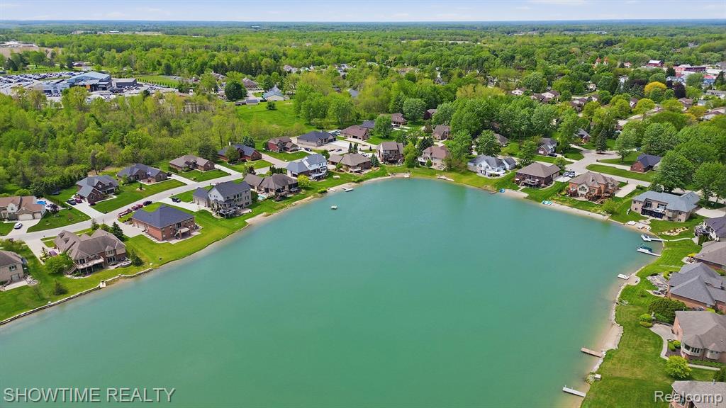 68125 Lake Angela Drive, Richmond, MI 48062 — Photo 9