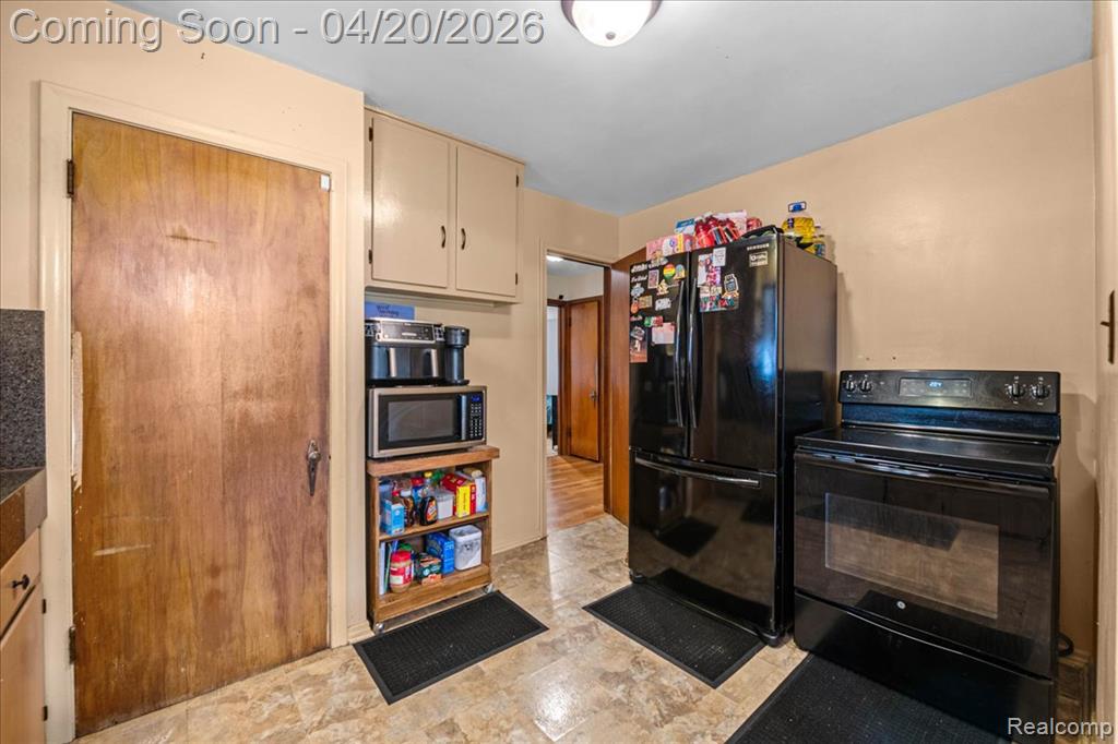 11309 Somerset Avenue, Detroit, MI 48224 — Photo 10