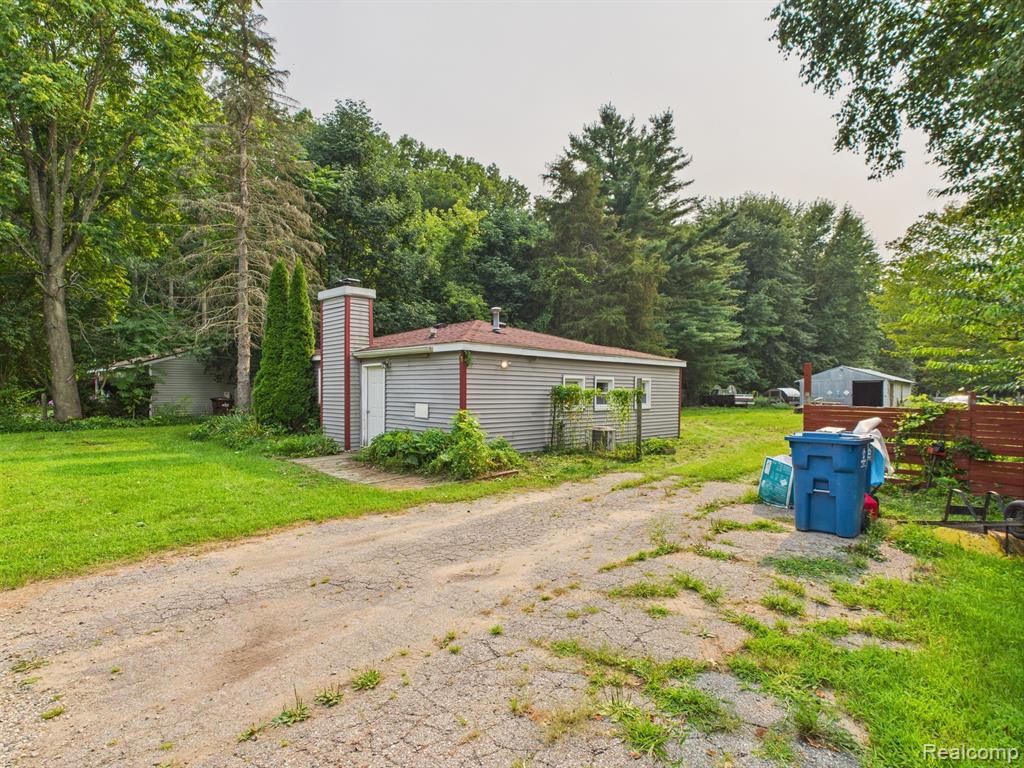 11207 Duffield Road, Montrose, MI 48457 — Photo 17