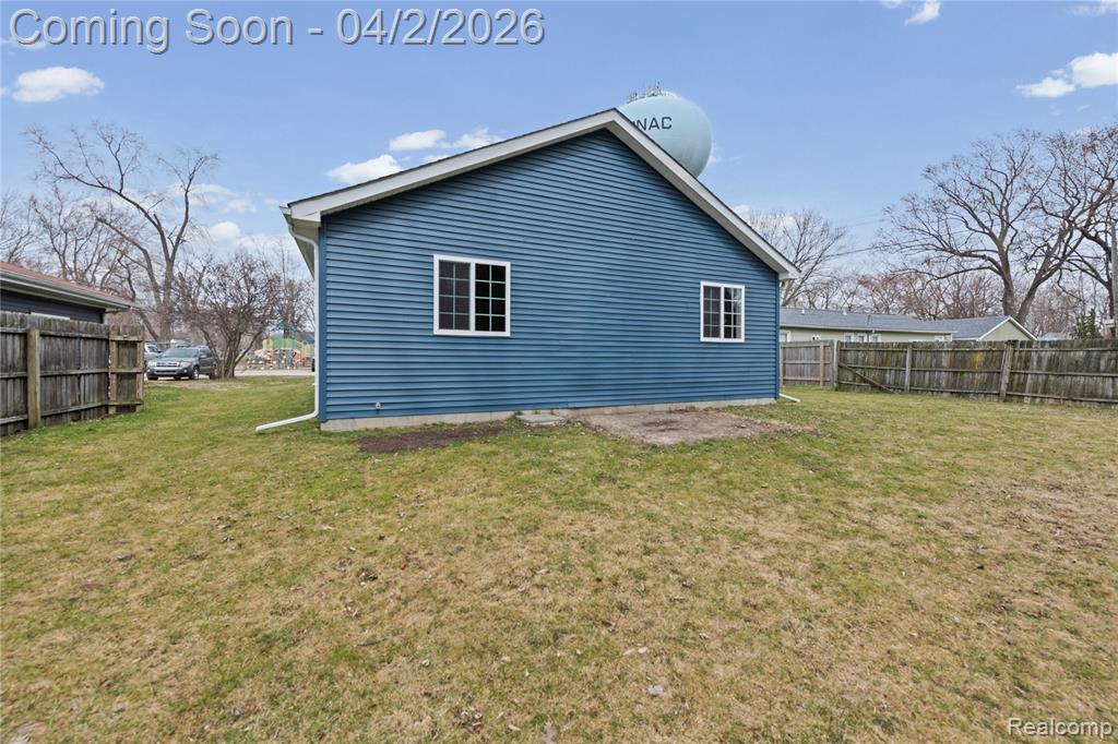 623 Columbia Street, Algonac, MI 48001 — Photo 22