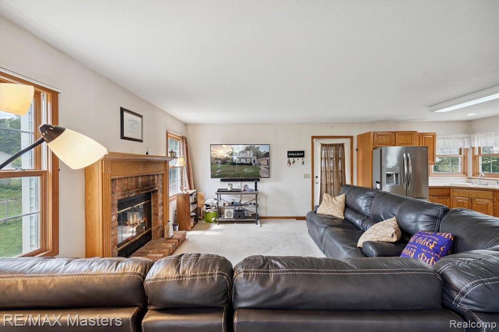 611 SAINT MARYS Avenue, Monroe, MI 48162 — Photo 10