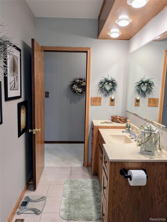 9512 Pearl Beach Boulevard, Algonac, MI 48001 — Photo 25
