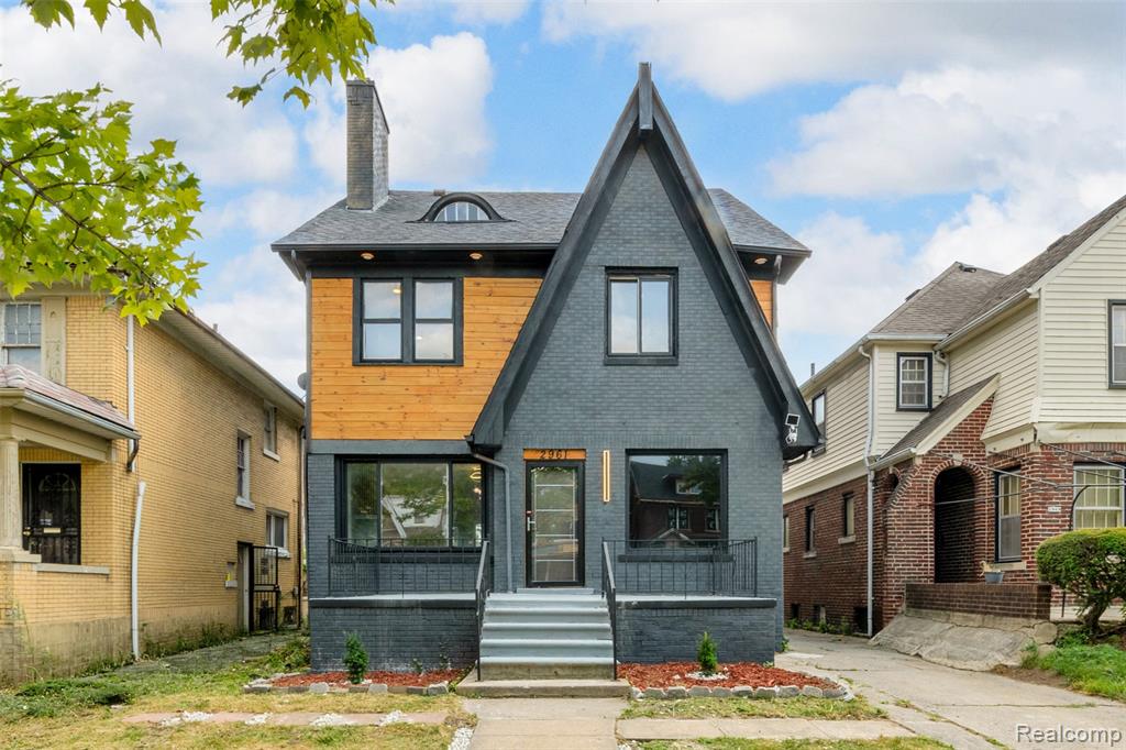 2961 Collingwood Street - Photo 2