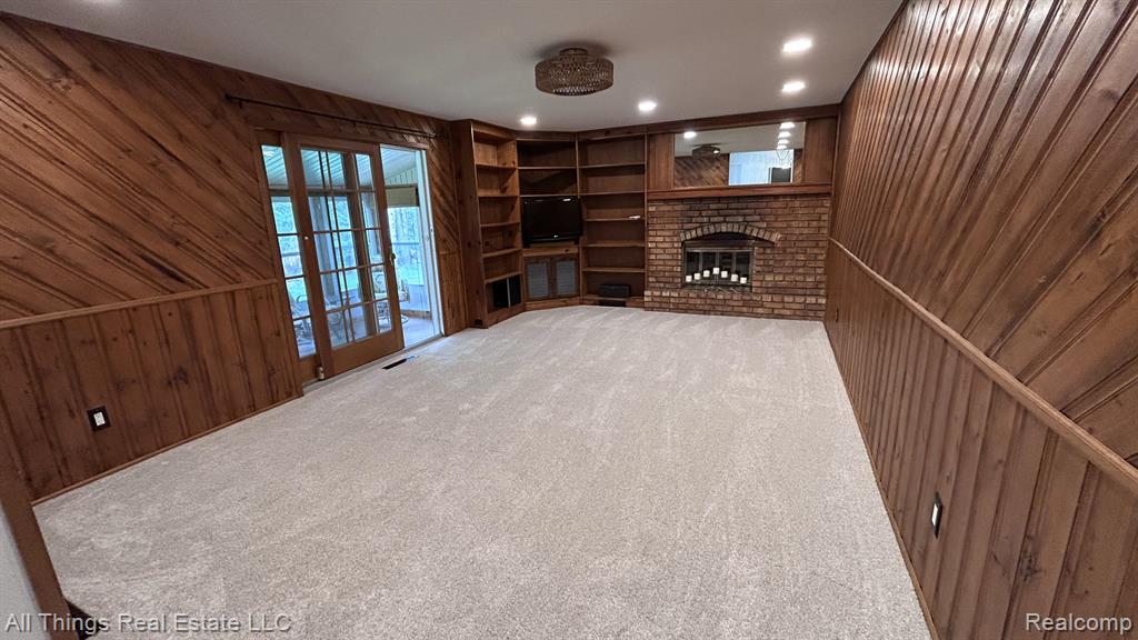 6037 BROOKWOOD Drive, Burton, MI 48509 — Photo 13