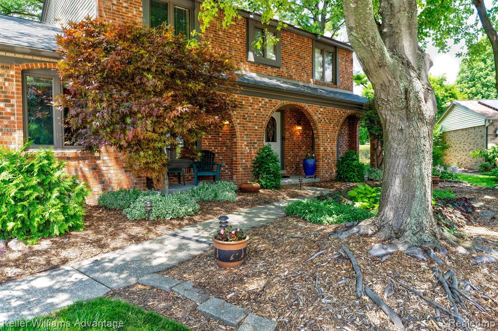 41764 Camden Court, Northville, MI 48168 — Photo 3
