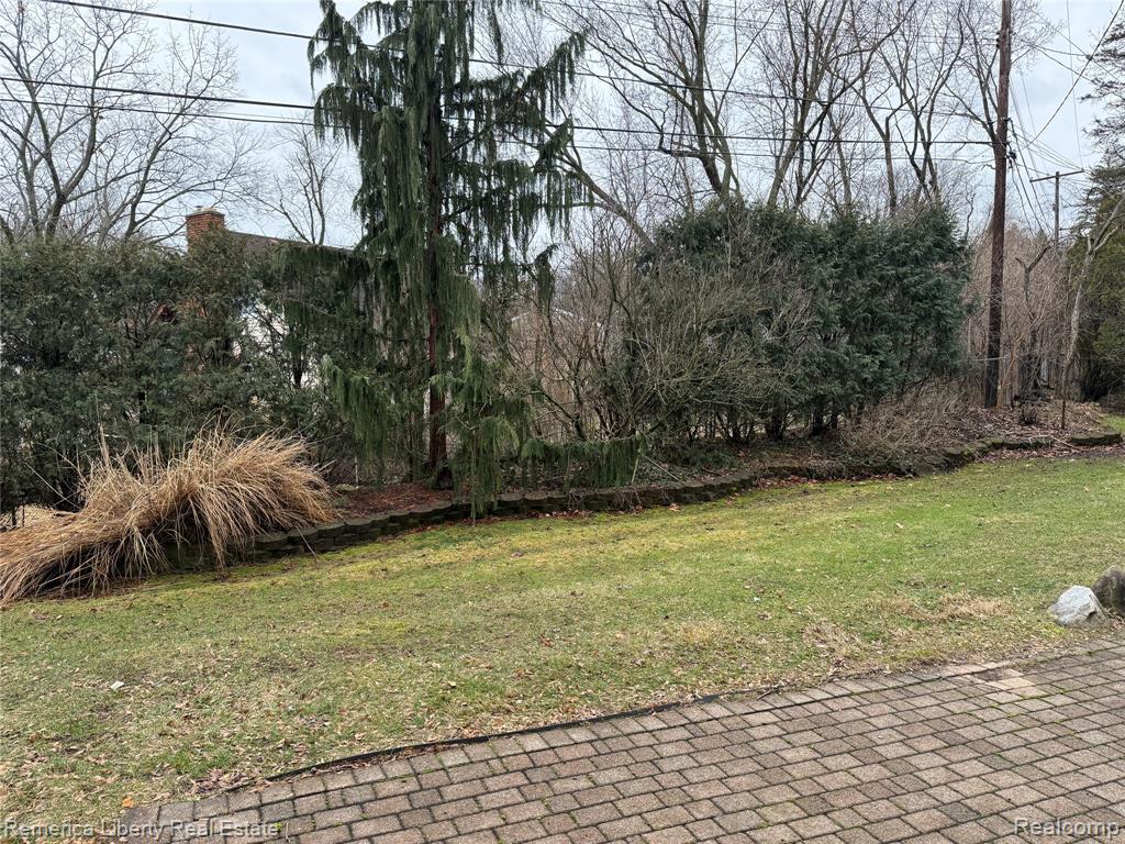 464 Welch Road, Northville, MI 48167 — Photo 4