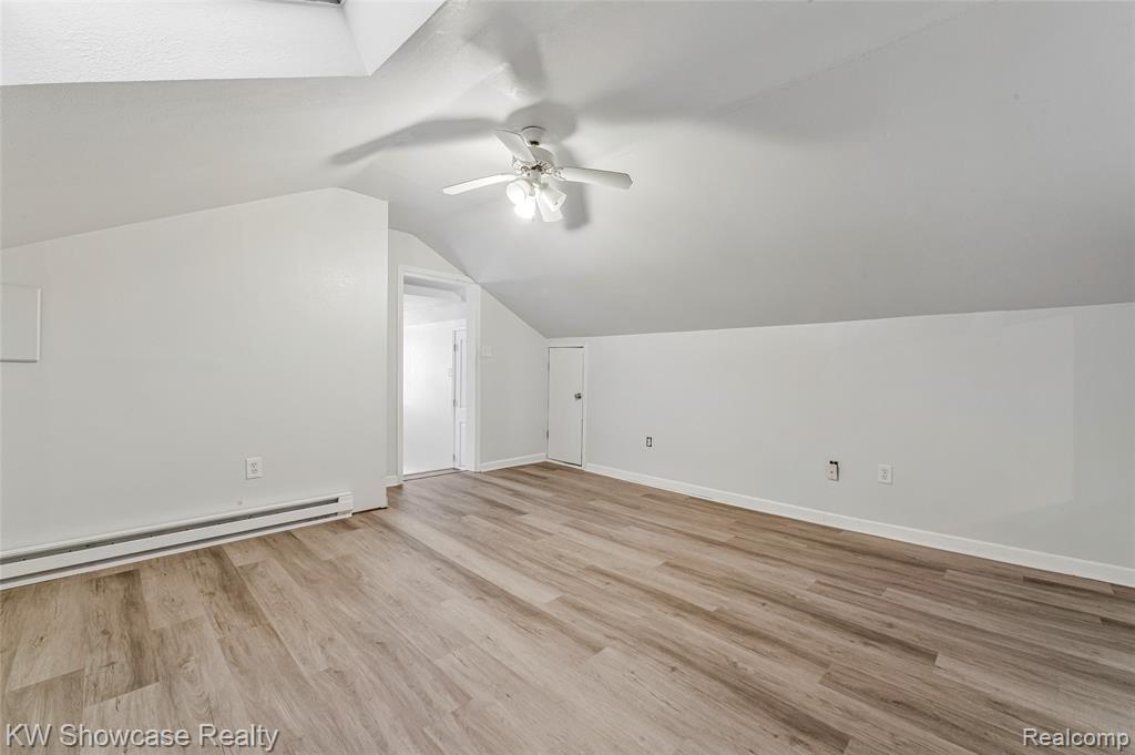 29230 Greening Street, Farmington, MI 48334 — Photo 28