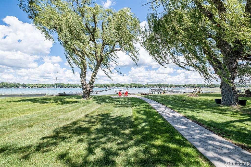 2100 N Channel Drive, MI 48028 — Photo 40