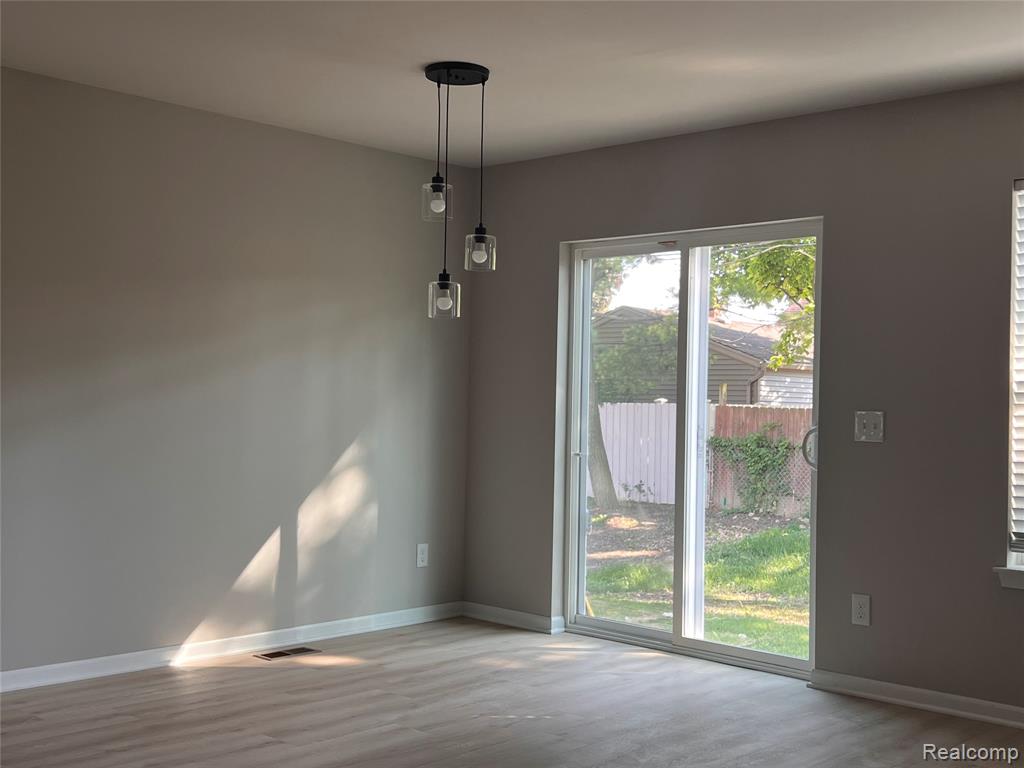 15175 Horger Avenue, Allen Park, MI, 48101