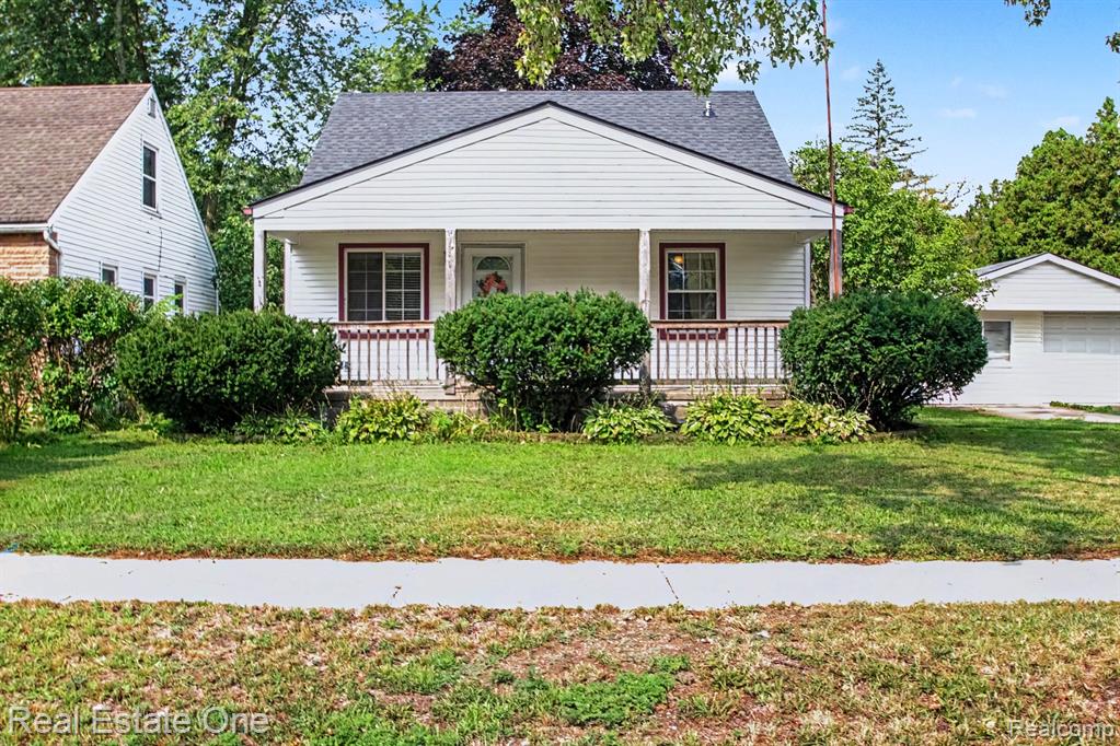 5935 Lathers Street, Garden City, MI