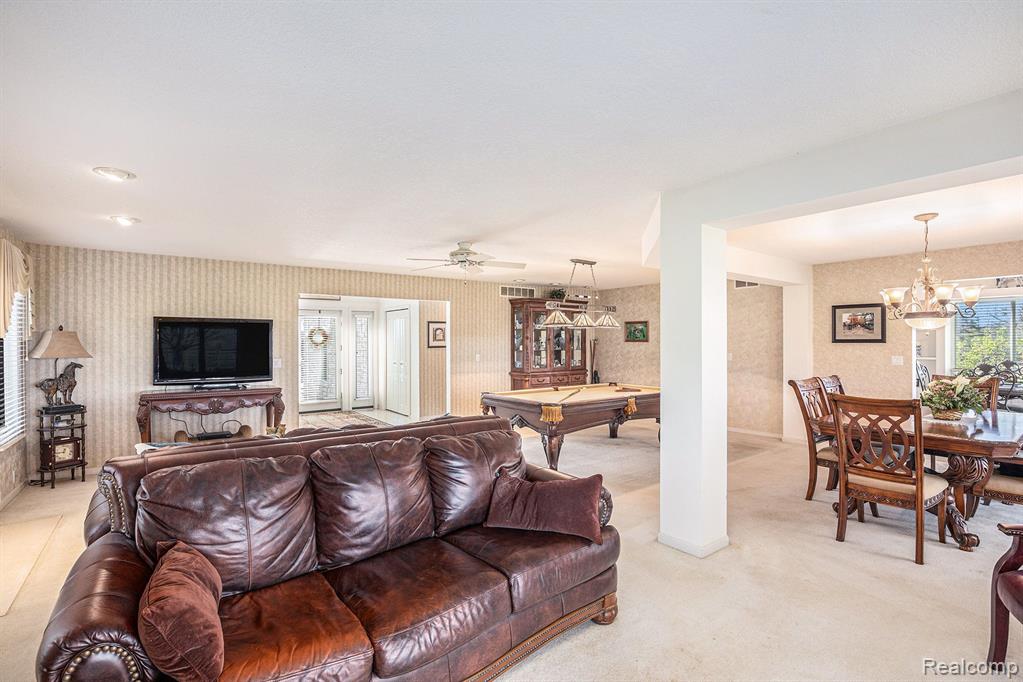 4336 S IRISH Road, Davison, MI 48423 — Photo 7