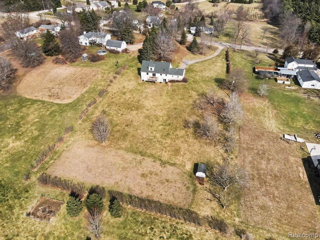 8806 Bergin Road, Howell, MI 48843 — Photo 29