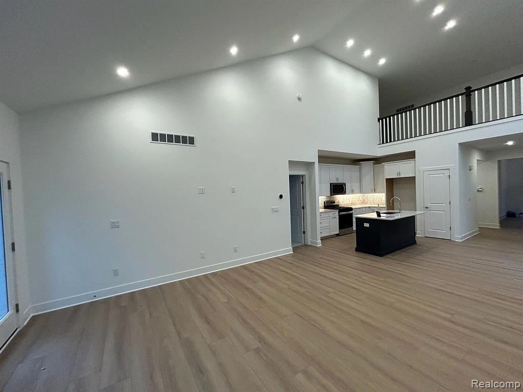 5350 Trail Vista Drive, West Bloomfield, MI 48323 — Photo 7