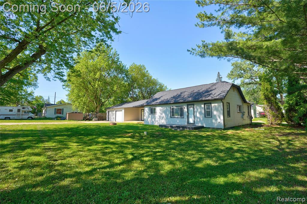 8053 Leadley Avenue, Mount Morris, MI 48458 — Photo 28