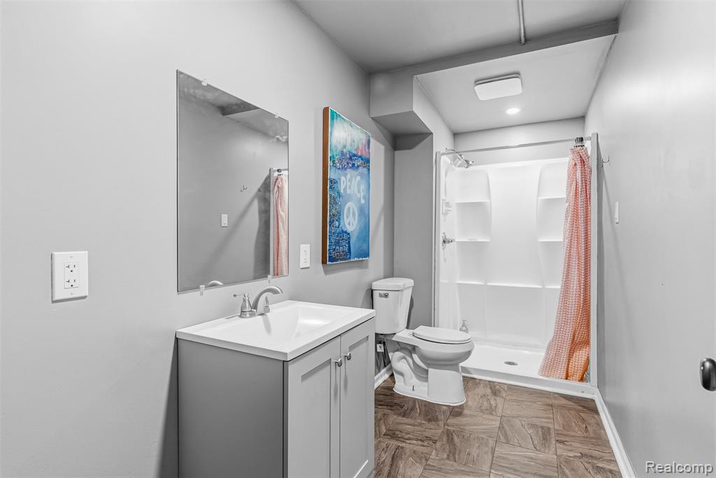 4092 Autumn Wood Drive, Fenton, MI 48430 — Photo 17