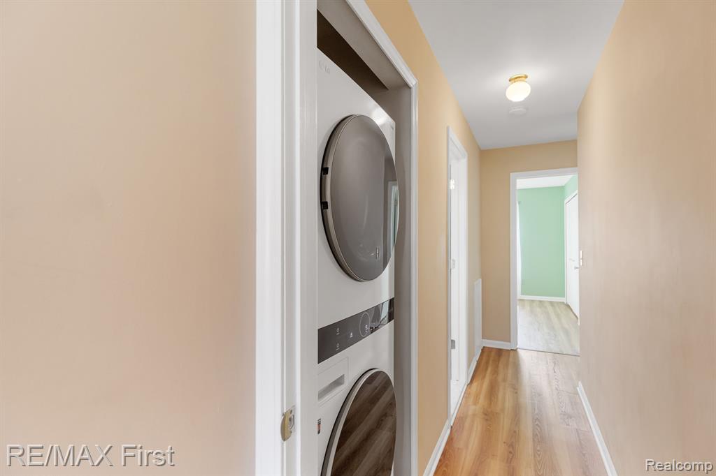 41450 AMBERCREST Drive, Sterling Heights, MI 48314 — Photo 12