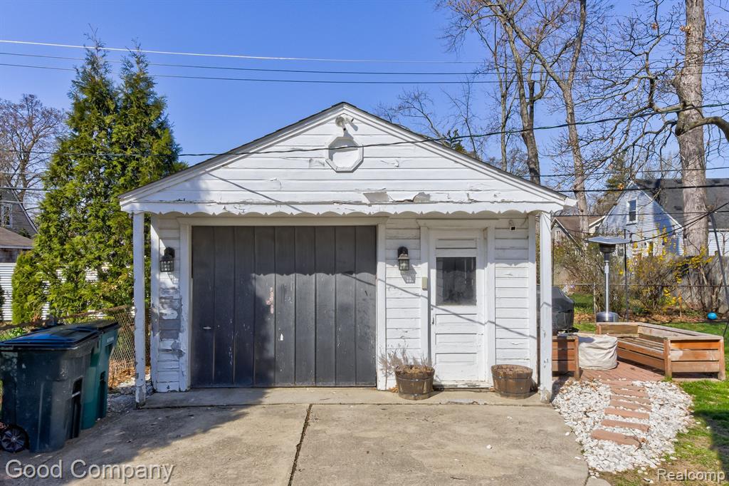 809 MEADOWDALE Street, Ferndale, MI 48220 — Photo 51